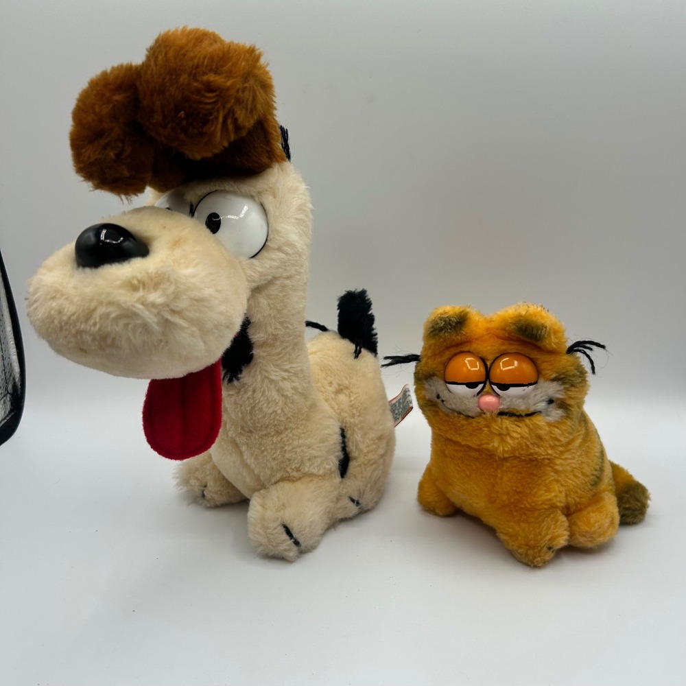 Vintage 1980s Garfield and Odie Plush Lot Dakin 1981/1983 Stuffed Animal